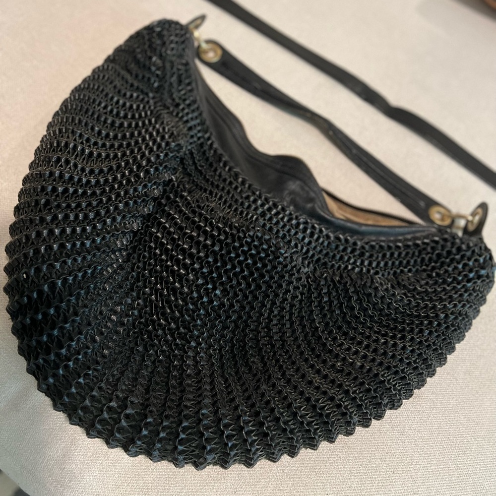 Diane Von Furstenburg Stephanie Bag - black with gold hardware